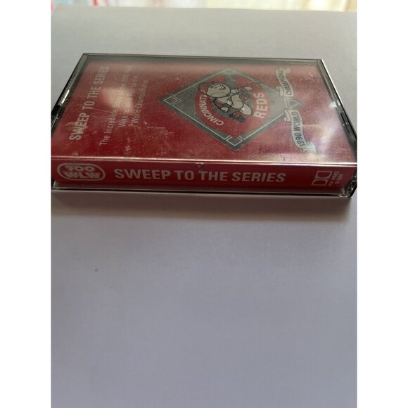 Cincinnati Reds Sweep To The Series 1990 World Champions Cassette 700 WLW Radio - Picture 16 of 16